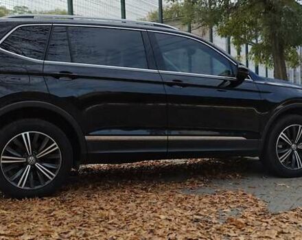 Чорний Фольксваген Тігуан, об'ємом двигуна 1.98 л та пробігом 314 тис. км за 15200 $, фото 23 на Automoto.ua