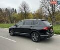 Чорний Фольксваген Тігуан, об'ємом двигуна 2 л та пробігом 124 тис. км за 19500 $, фото 72 на Automoto.ua