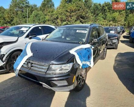 Черный Фольксваген Тигуан, объемом двигателя 2 л и пробегом 138 тыс. км за 12490 $, фото 23 на Automoto.ua