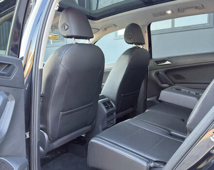 Черный Фольксваген Тигуан, объемом двигателя 2 л и пробегом 231 тыс. км за 16300 $, фото 33 на Automoto.ua