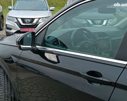 Черный Фольксваген Тигуан, объемом двигателя 2 л и пробегом 190 тыс. км за 23200 $, фото 16 на Automoto.ua