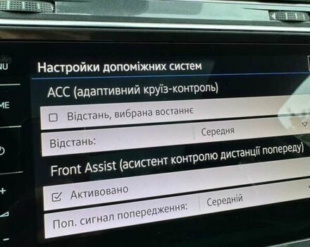 Чорний Фольксваген Тігуан, об'ємом двигуна 2 л та пробігом 223 тис. км за 27799 $, фото 43 на Automoto.ua
