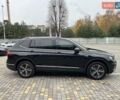 Чорний Фольксваген Тігуан, об'ємом двигуна 2 л та пробігом 124 тис. км за 19500 $, фото 16 на Automoto.ua