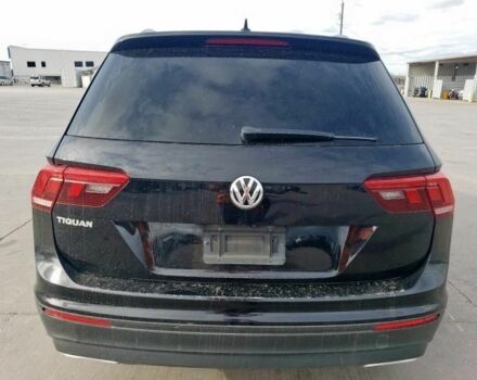 Черный Фольксваген Тигуан, объемом двигателя 0 л и пробегом 140 тыс. км за 12000 $, фото 3 на Automoto.ua