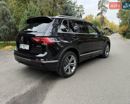 Фольксваген Тигуан 2019 в Киеве на Automoto.ua Черный Фольксваген Тигуан, объемом двигателя 2 л и пробегом 120 тыс. км за 32799 $, фото 7 на Automoto.ua