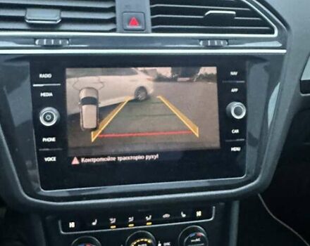 Чорний Фольксваген Тігуан, об'ємом двигуна 1.98 л та пробігом 190 тис. км за 20500 $, фото 12 на Automoto.ua