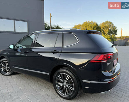 Черный Фольксваген Тигуан, объемом двигателя 2 л и пробегом 231 тыс. км за 16300 $, фото 57 на Automoto.ua