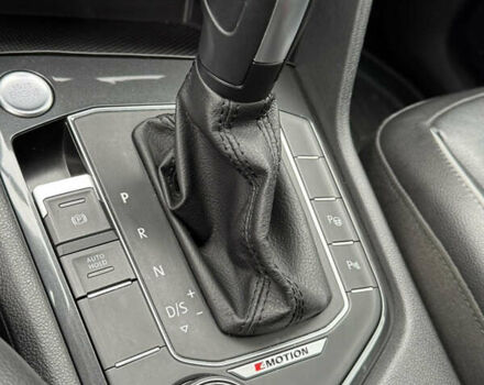 Черный Фольксваген Тигуан, объемом двигателя 1.98 л и пробегом 103 тыс. км за 31000 $, фото 22 на Automoto.ua