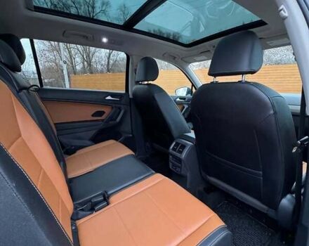 Черный Фольксваген Тигуан, объемом двигателя 1.98 л и пробегом 179 тыс. км за 19150 $, фото 4 на Automoto.ua