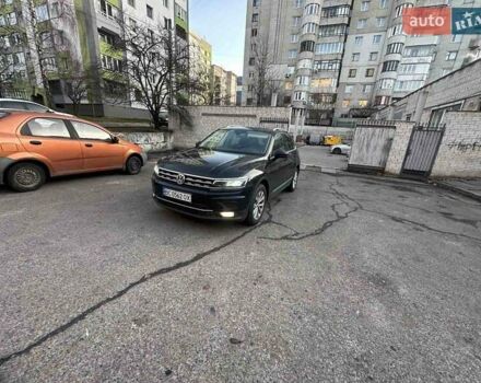 Чорний Фольксваген Тігуан, об'ємом двигуна 1.98 л та пробігом 190 тис. км за 20500 $, фото 6 на Automoto.ua
