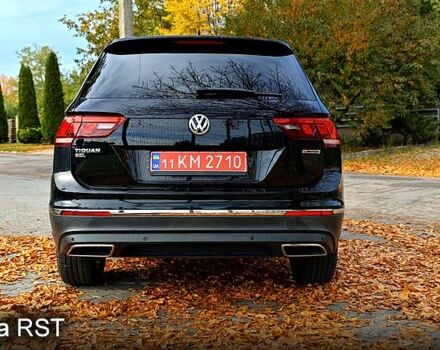 Черный Фольксваген Тигуан, объемом двигателя 2 л и пробегом 314 тыс. км за 15200 $, фото 3 на Automoto.ua