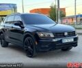 Черный Фольксваген Тигуан, объемом двигателя 2 л и пробегом 129 тыс. км за 20999 $, фото 1 на Automoto.ua