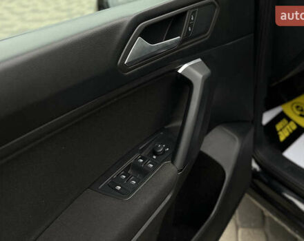 Черный Фольксваген Тигуан, объемом двигателя 1.98 л и пробегом 272 тыс. км за 16200 $, фото 15 на Automoto.ua