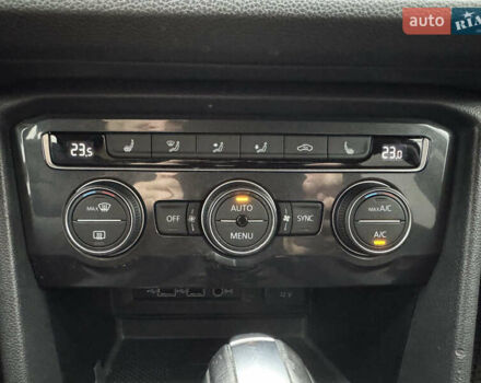 Черный Фольксваген Тигуан, объемом двигателя 1.98 л и пробегом 71 тыс. км за 18999 $, фото 16 на Automoto.ua