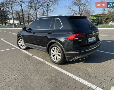 Черный Фольксваген Тигуан, объемом двигателя 2 л и пробегом 67 тыс. км за 26500 $, фото 13 на Automoto.ua