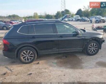 Черный Фольксваген Тигуан, объемом двигателя 0 л и пробегом 105 тыс. км за 6000 $, фото 12 на Automoto.ua