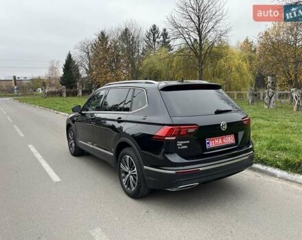 Чорний Фольксваген Тігуан, об'ємом двигуна 2 л та пробігом 124 тис. км за 19500 $, фото 77 на Automoto.ua