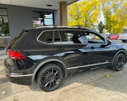 Чорний Фольксваген Тігуан, об'ємом двигуна 2 л та пробігом 43 тис. км за 12200 $, фото 5 на Automoto.ua