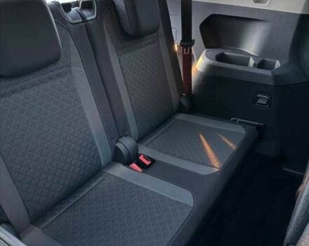 Черный Фольксваген Тигуан, объемом двигателя 2 л и пробегом 97 тыс. км за 4700 $, фото 11 на Automoto.ua