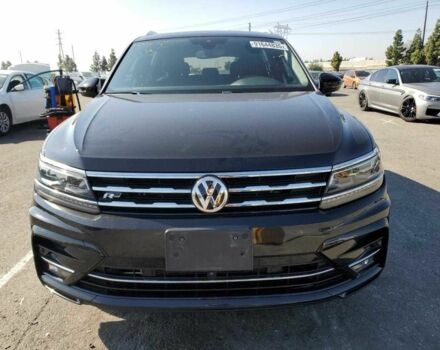 Чорний Фольксваген Тігуан, об'ємом двигуна 2 л та пробігом 65 тис. км за 6800 $, фото 4 на Automoto.ua