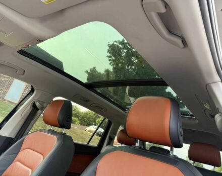 Чорний Фольксваген Тігуан, об'ємом двигуна 2 л та пробігом 34 тис. км за 11300 $, фото 10 на Automoto.ua