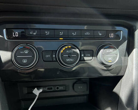 Черный Фольксваген Тигуан, объемом двигателя 1.98 л и пробегом 99 тыс. км за 20300 $, фото 27 на Automoto.ua