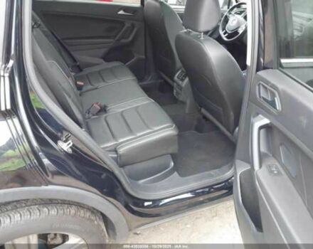 Черный Фольксваген Тигуан, объемом двигателя 2 л и пробегом 67 тыс. км за 5000 $, фото 7 на Automoto.ua