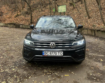 Черный Фольксваген Тигуан, объемом двигателя 1.98 л и пробегом 123 тыс. км за 18500 $, фото 7 на Automoto.ua