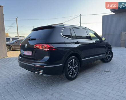 Черный Фольксваген Тигуан, объемом двигателя 2 л и пробегом 231 тыс. км за 16300 $, фото 5 на Automoto.ua
