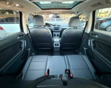 Черный Фольксваген Тигуан, объемом двигателя 2 л и пробегом 42 тыс. км за 5900 $, фото 10 на Automoto.ua