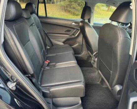 Черный Фольксваген Тигуан, объемом двигателя 2 л и пробегом 43 тыс. км за 11400 $, фото 11 на Automoto.ua