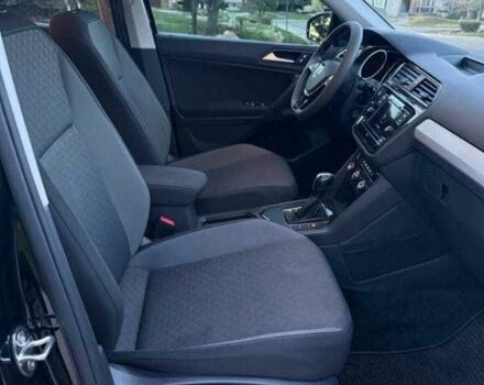 Черный Фольксваген Тигуан, объемом двигателя 2 л и пробегом 97 тыс. км за 4700 $, фото 9 на Automoto.ua