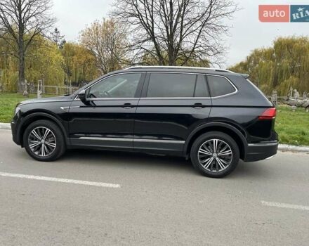 Чорний Фольксваген Тігуан, об'ємом двигуна 2 л та пробігом 124 тис. км за 19500 $, фото 99 на Automoto.ua