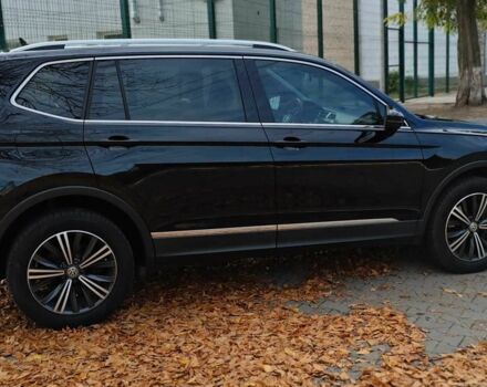 Черный Фольксваген Тигуан, объемом двигателя 2 л и пробегом 314 тыс. км за 14700 $, фото 7 на Automoto.ua