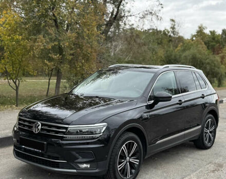 Черный Фольксваген Тигуан, объемом двигателя 1.98 л и пробегом 103 тыс. км за 31000 $, фото 6 на Automoto.ua