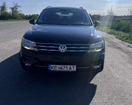 Черный Фольксваген Тигуан, объемом двигателя 1.98 л и пробегом 112 тыс. км за 20500 $, фото 1 на Automoto.ua