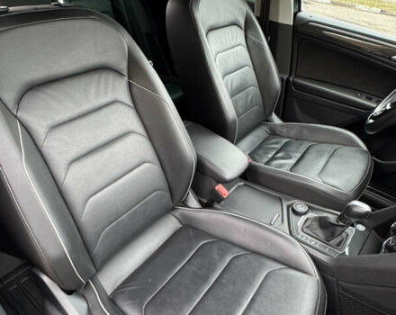 Черный Фольксваген Тигуан, объемом двигателя 1.98 л и пробегом 103 тыс. км за 31000 $, фото 11 на Automoto.ua