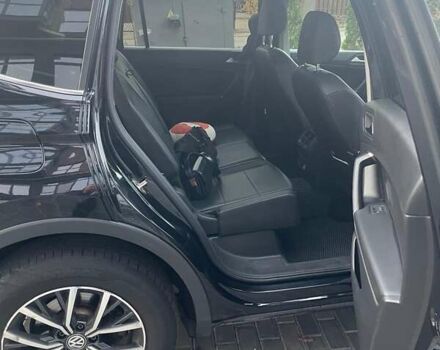 Черный Фольксваген Тигуан, объемом двигателя 1.98 л и пробегом 133 тыс. км за 22000 $, фото 12 на Automoto.ua