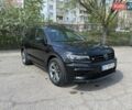 Черный Фольксваген Тигуан, объемом двигателя 1.98 л и пробегом 124 тыс. км за 32999 $, фото 2 на Automoto.ua