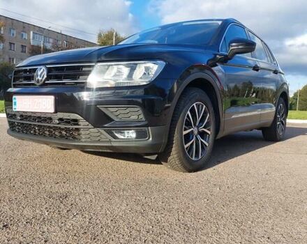 Черный Фольксваген Тигуан, объемом двигателя 1.98 л и пробегом 197 тыс. км за 22900 $, фото 1 на Automoto.ua