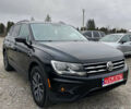 Черный Фольксваген Тигуан, объемом двигателя 2 л и пробегом 183 тыс. км за 19600 $, фото 2 на Automoto.ua