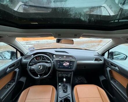 Черный Фольксваген Тигуан, объемом двигателя 1.98 л и пробегом 179 тыс. км за 19150 $, фото 5 на Automoto.ua