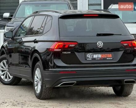 Черный Фольксваген Тигуан, объемом двигателя 1.98 л и пробегом 125 тыс. км за 19500 $, фото 7 на Automoto.ua