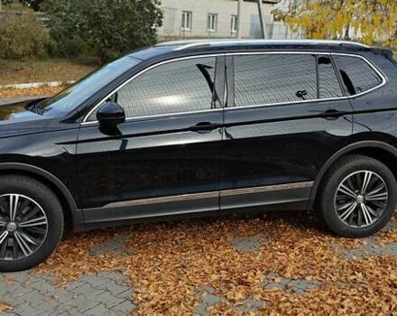 Чорний Фольксваген Тігуан, об'ємом двигуна 1.98 л та пробігом 314 тис. км за 15200 $, фото 5 на Automoto.ua