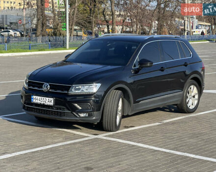 Черный Фольксваген Тигуан, объемом двигателя 2 л и пробегом 67 тыс. км за 26500 $, фото 16 на Automoto.ua