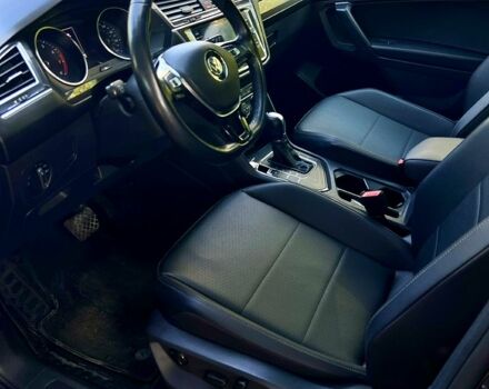 Черный Фольксваген Тигуан, объемом двигателя 2 л и пробегом 112 тыс. км за 19500 $, фото 7 на Automoto.ua