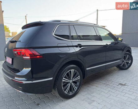 Черный Фольксваген Тигуан, объемом двигателя 2 л и пробегом 231 тыс. км за 16300 $, фото 40 на Automoto.ua