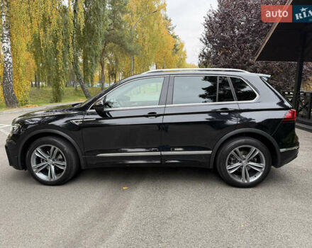 Фольксваген Тигуан 2019 в Киеве на Automoto.ua Черный Фольксваген Тигуан, объемом двигателя 2 л и пробегом 120 тыс. км за 32799 $, фото 20 на Automoto.ua
