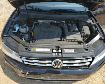 Черный Фольксваген Тигуан, объемом двигателя 2 л и пробегом 74 тыс. км за 3500 $, фото 11 на Automoto.ua