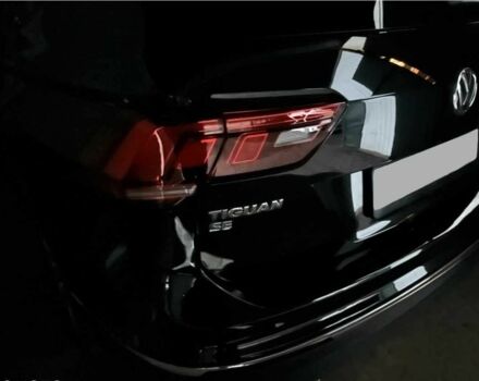 Черный Фольксваген Тигуан, объемом двигателя 2 л и пробегом 109 тыс. км за 11800 $, фото 18 на Automoto.ua